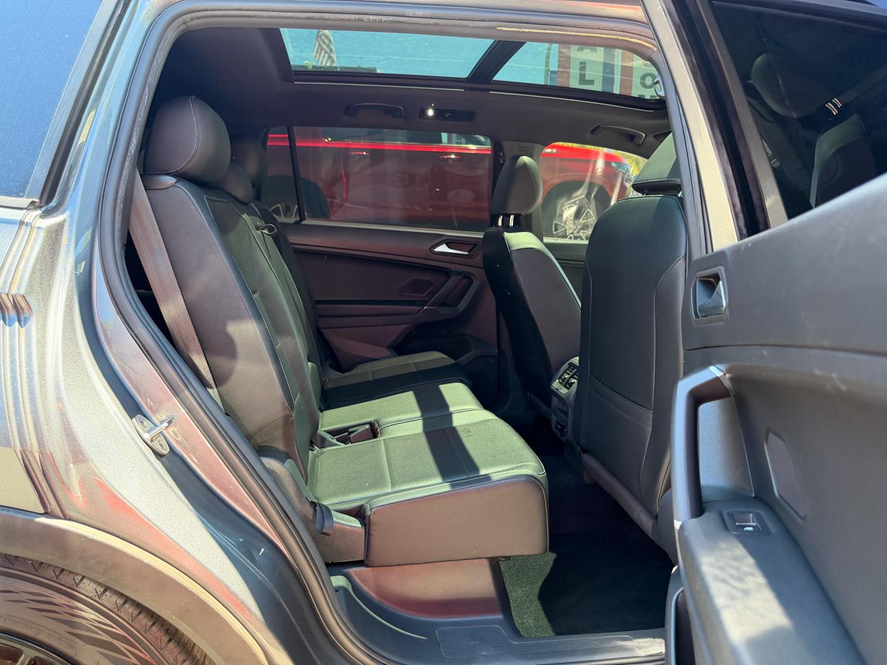 Volkswagen Tiguan 2.0T SE R-Line Black FWD 2020