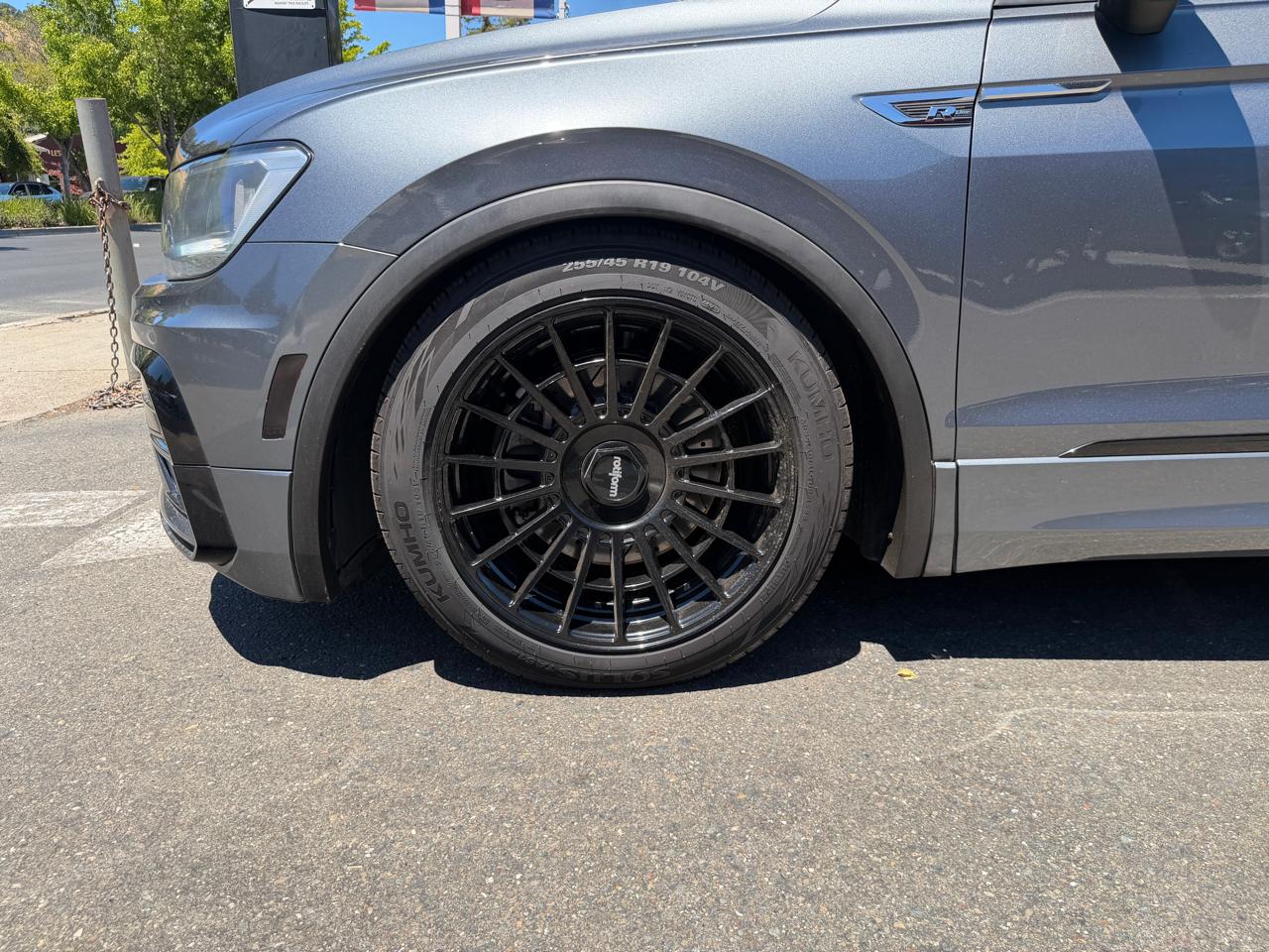 Volkswagen Tiguan 2.0T SE R-Line Black FWD 2020