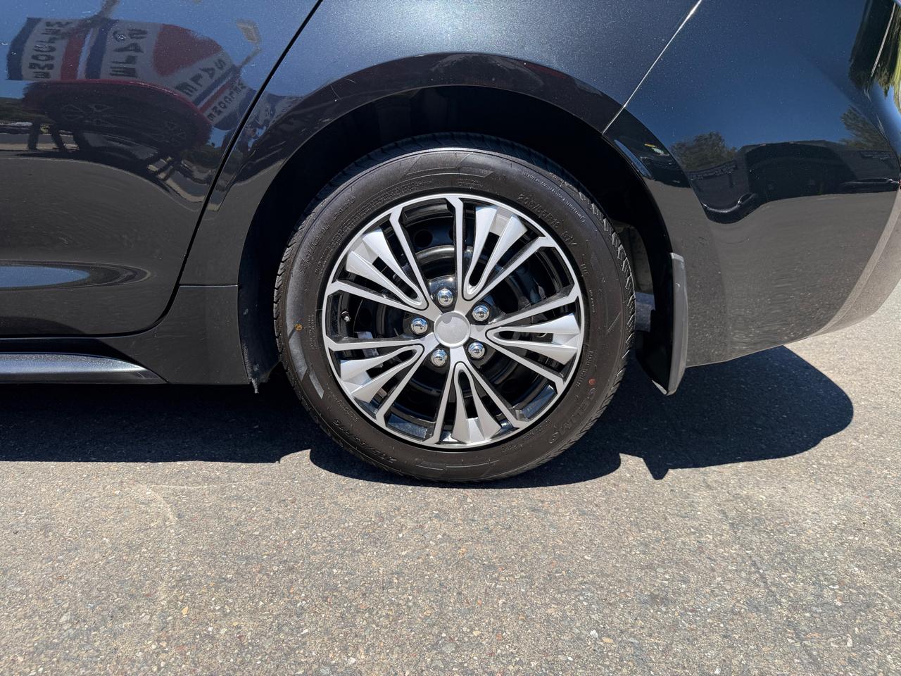 Toyota Corolla LE CVT 2020