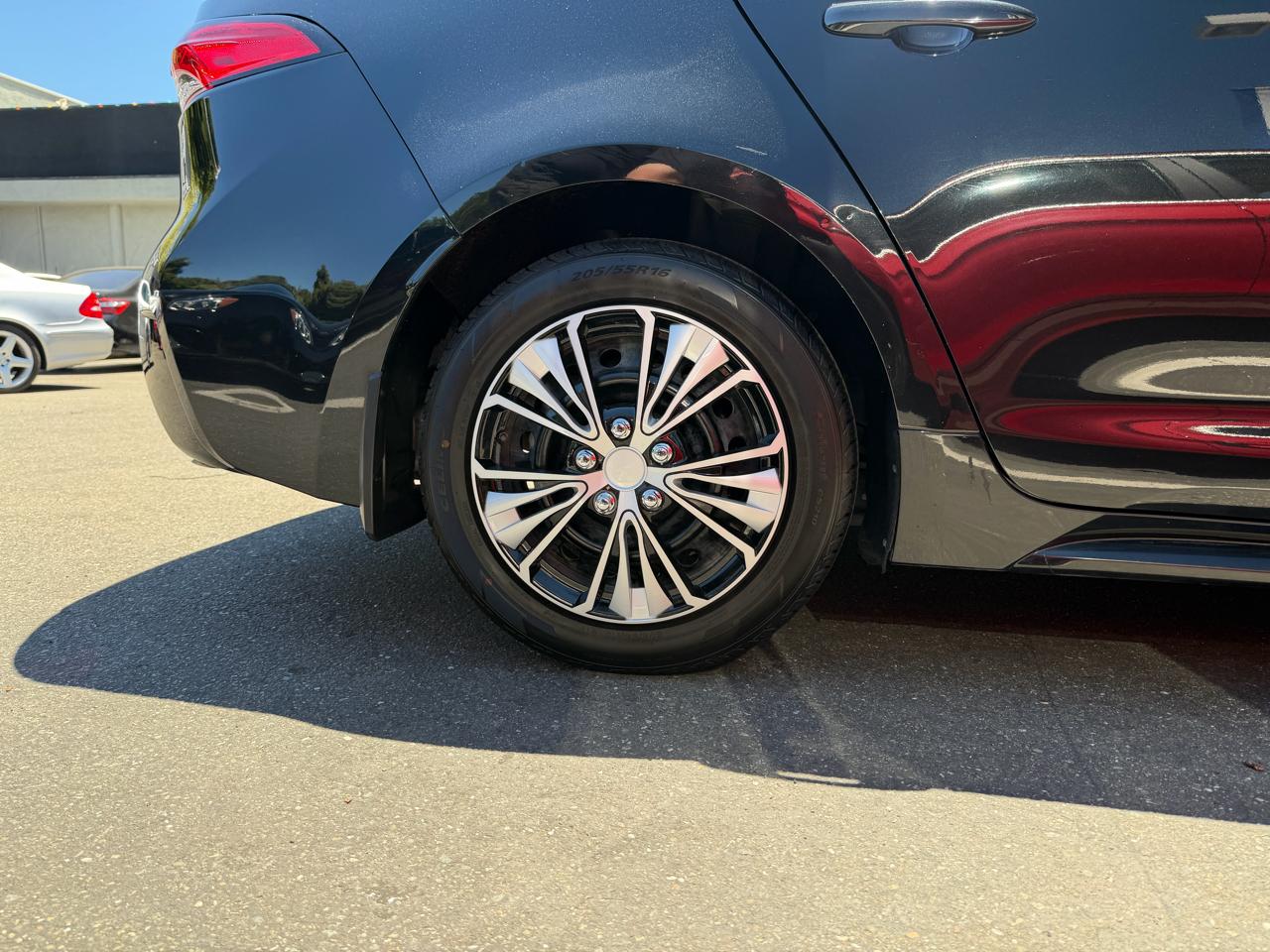 Toyota Corolla LE CVT 2020