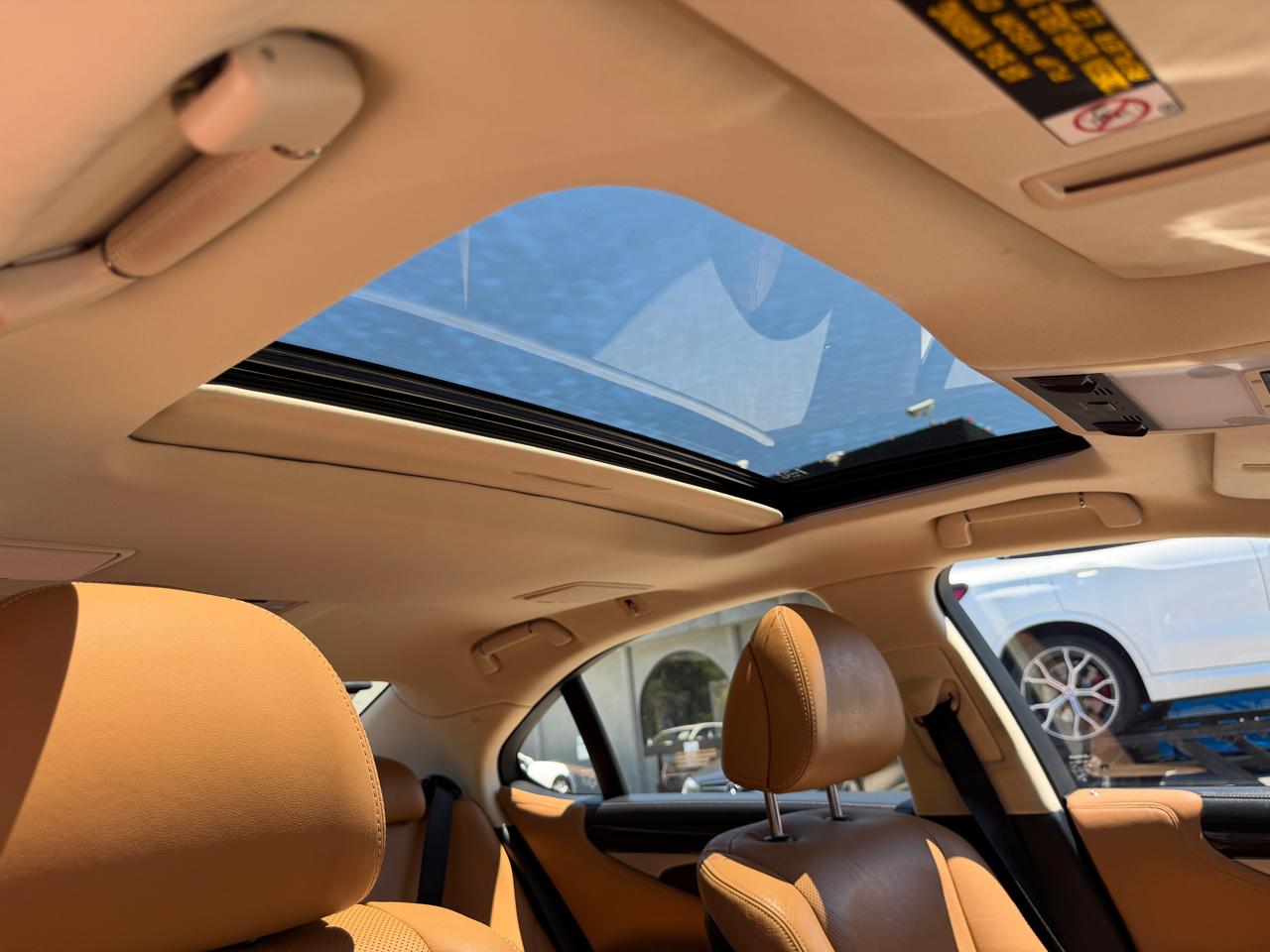 Lexus LS 460  2016