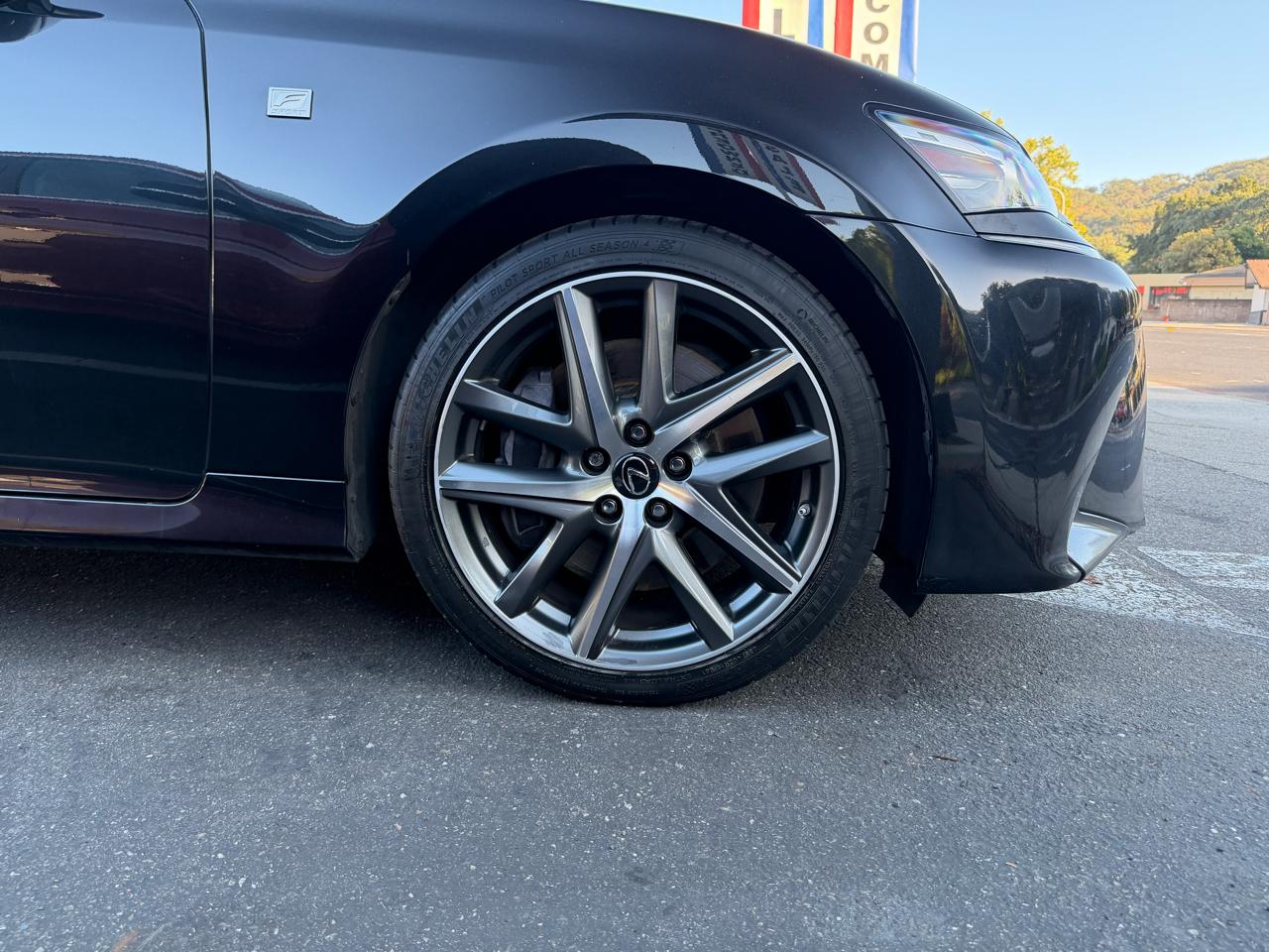 Lexus GS  2019