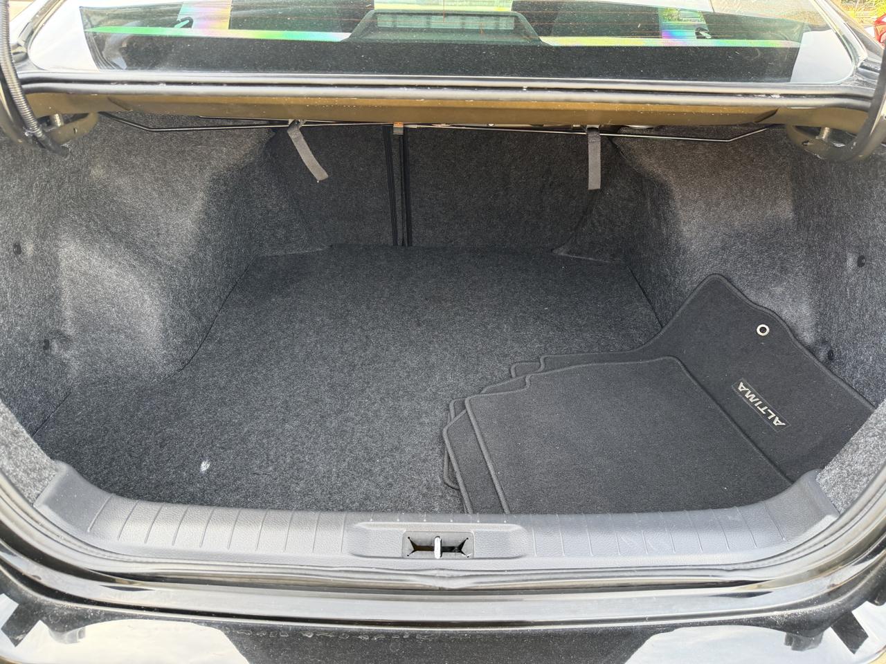 Nissan Altima  2015