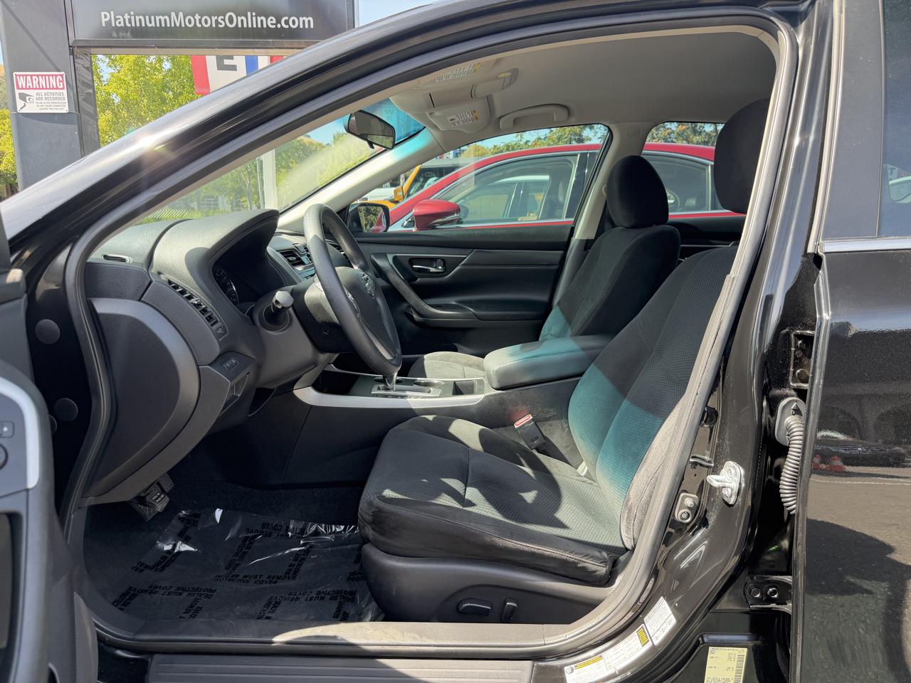Nissan Altima  2015