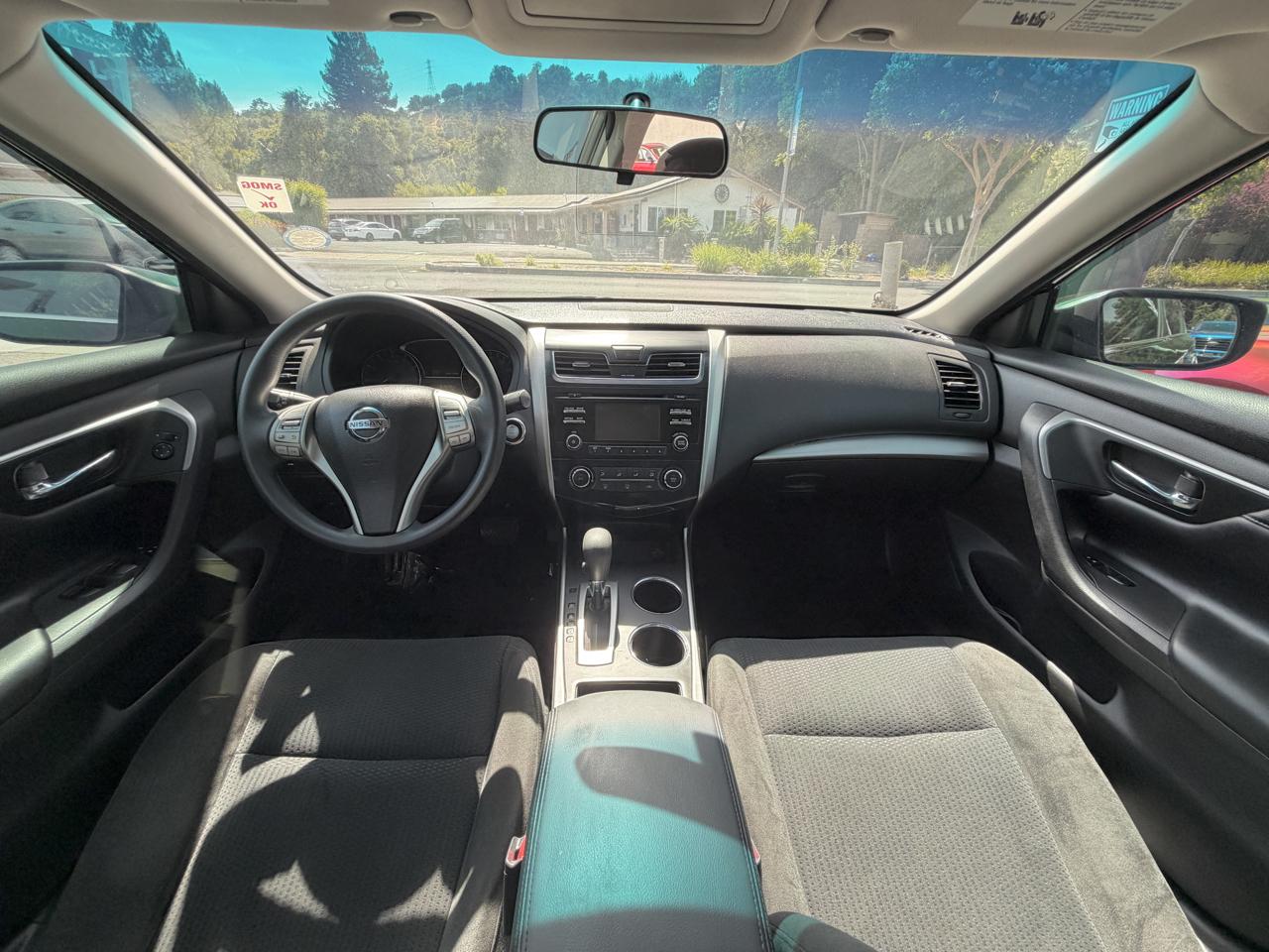 Nissan Altima  2015