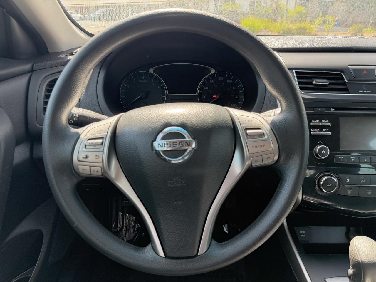 Nissan Altima  2015