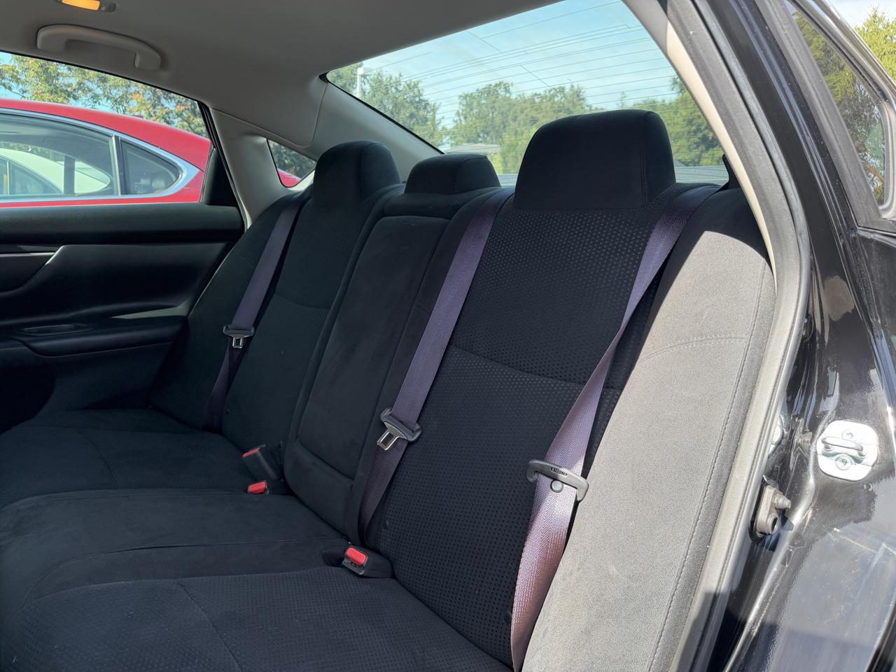 Nissan Altima  2015