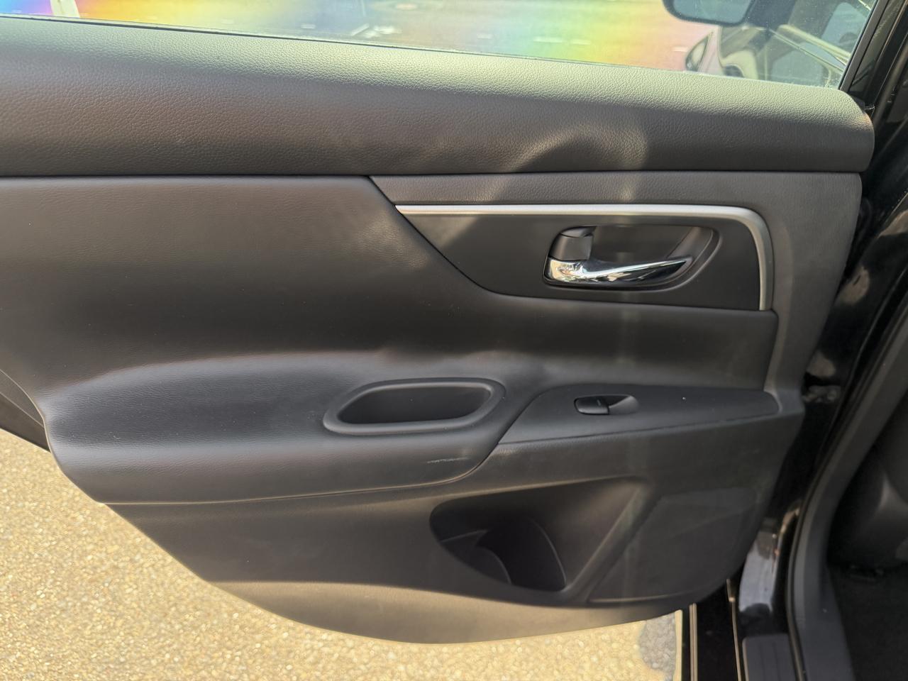 Nissan Altima  2015