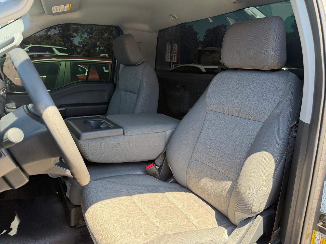 Ford F-150 XL 4WD Reg Cab 8' Box 2025