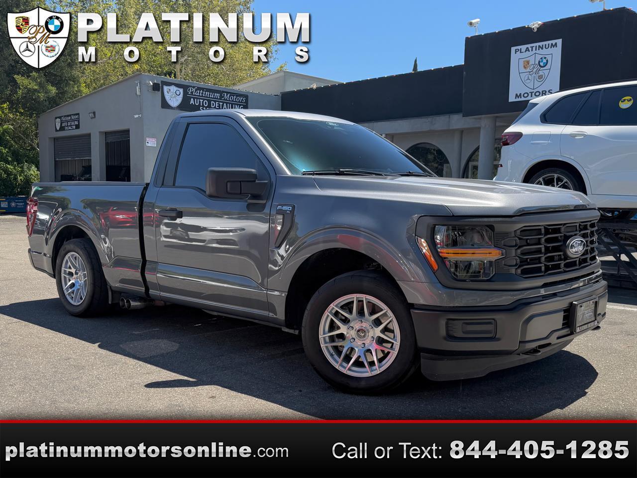 2025 Ford F-150 4WD Reg Cab ~ 1 Owner ~ 14K Miles ~ V8 Engine ~