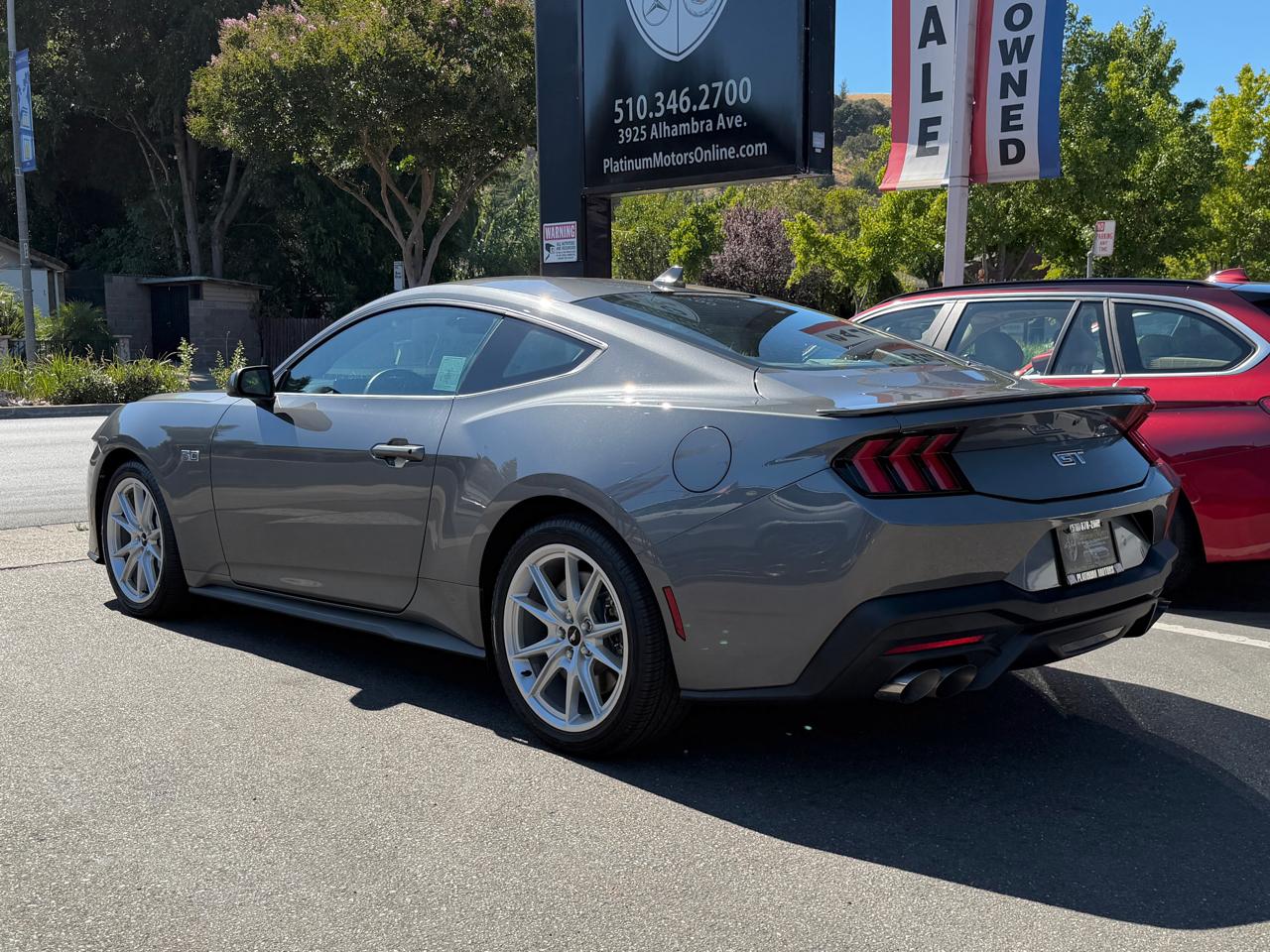 Ford Mustang  2025