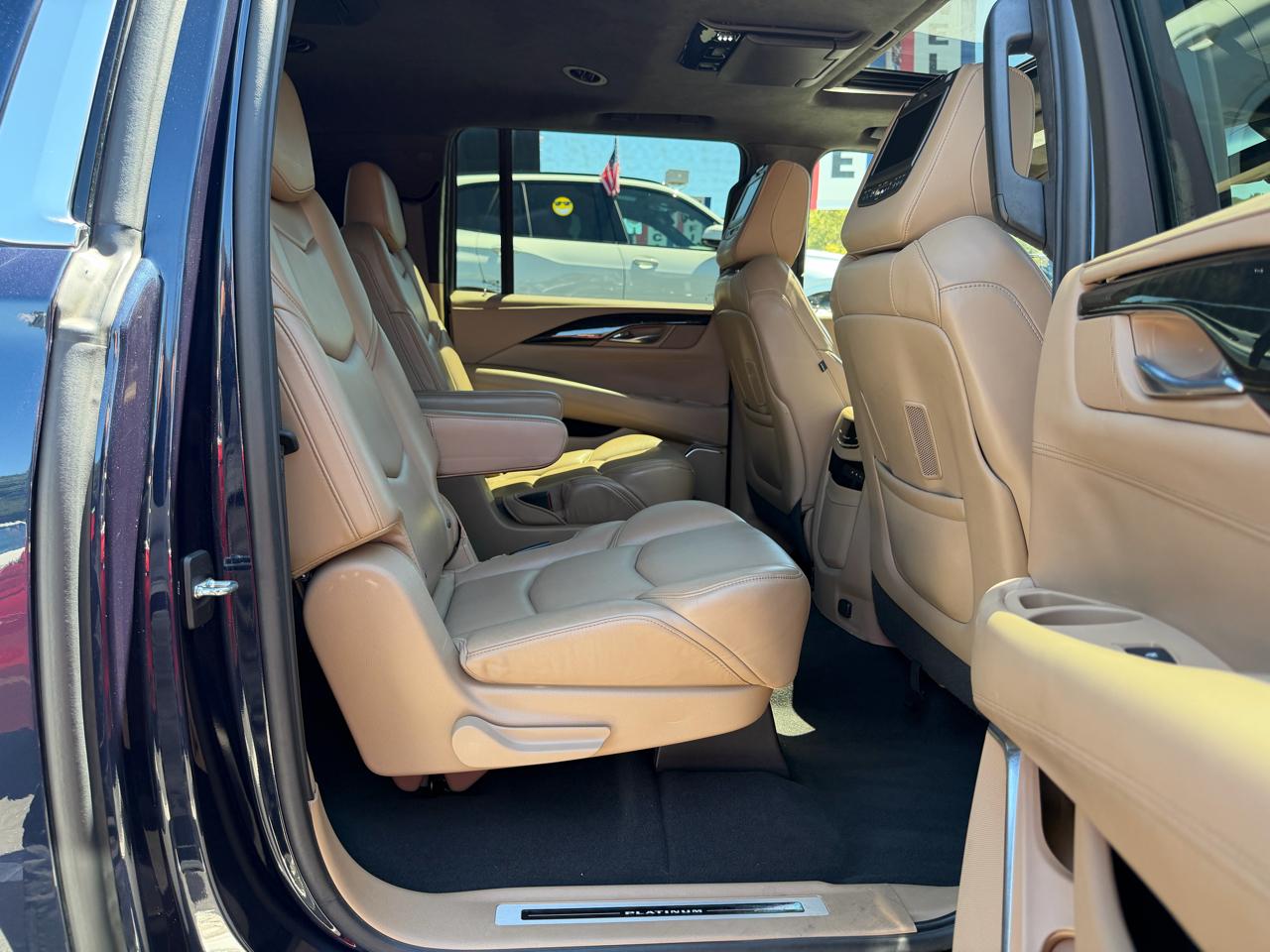 Cadillac Escalade ESV  2019