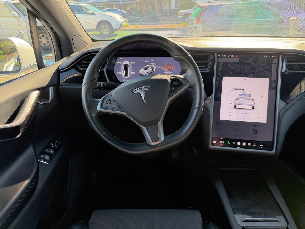 Tesla Model X  2018