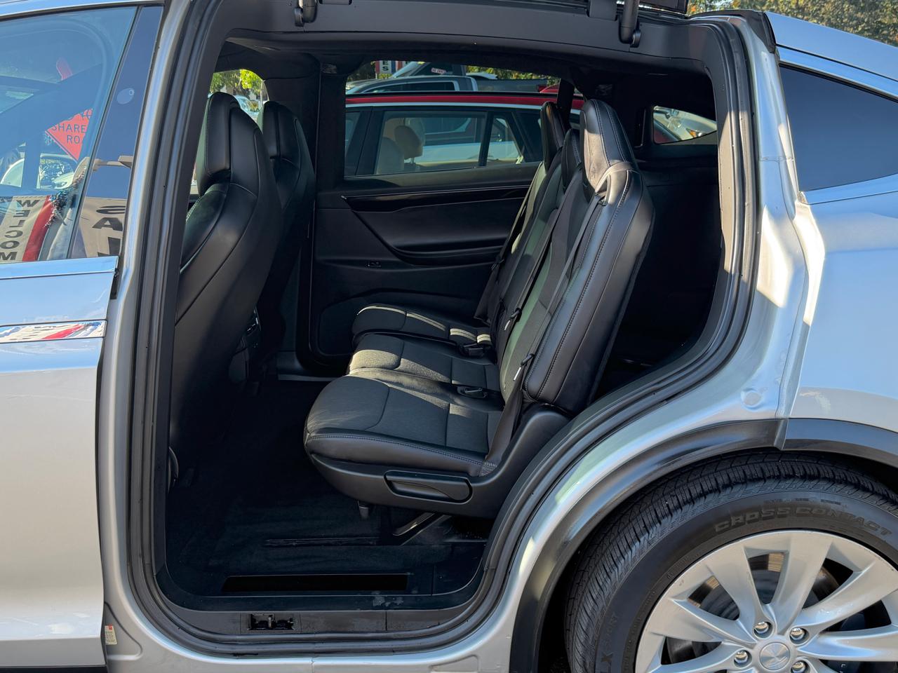 Tesla Model X  2018