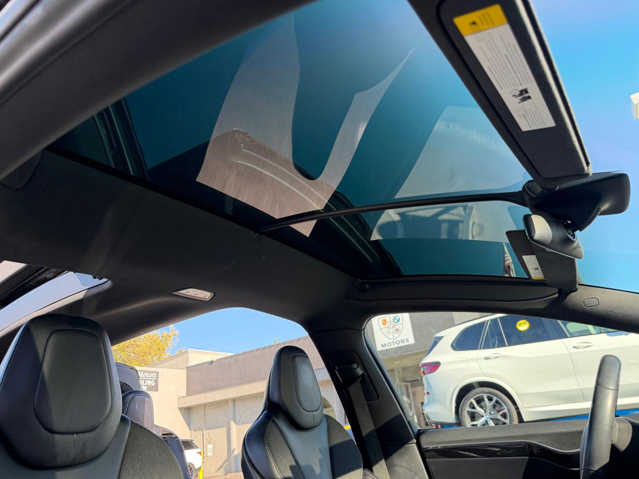 Tesla Model X  2018