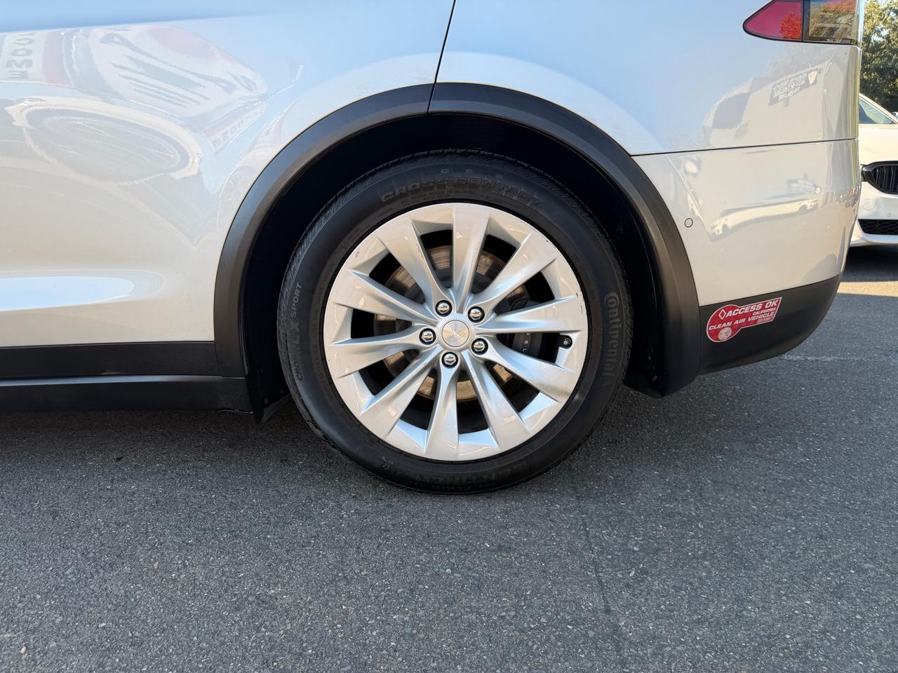 Tesla Model X  2018