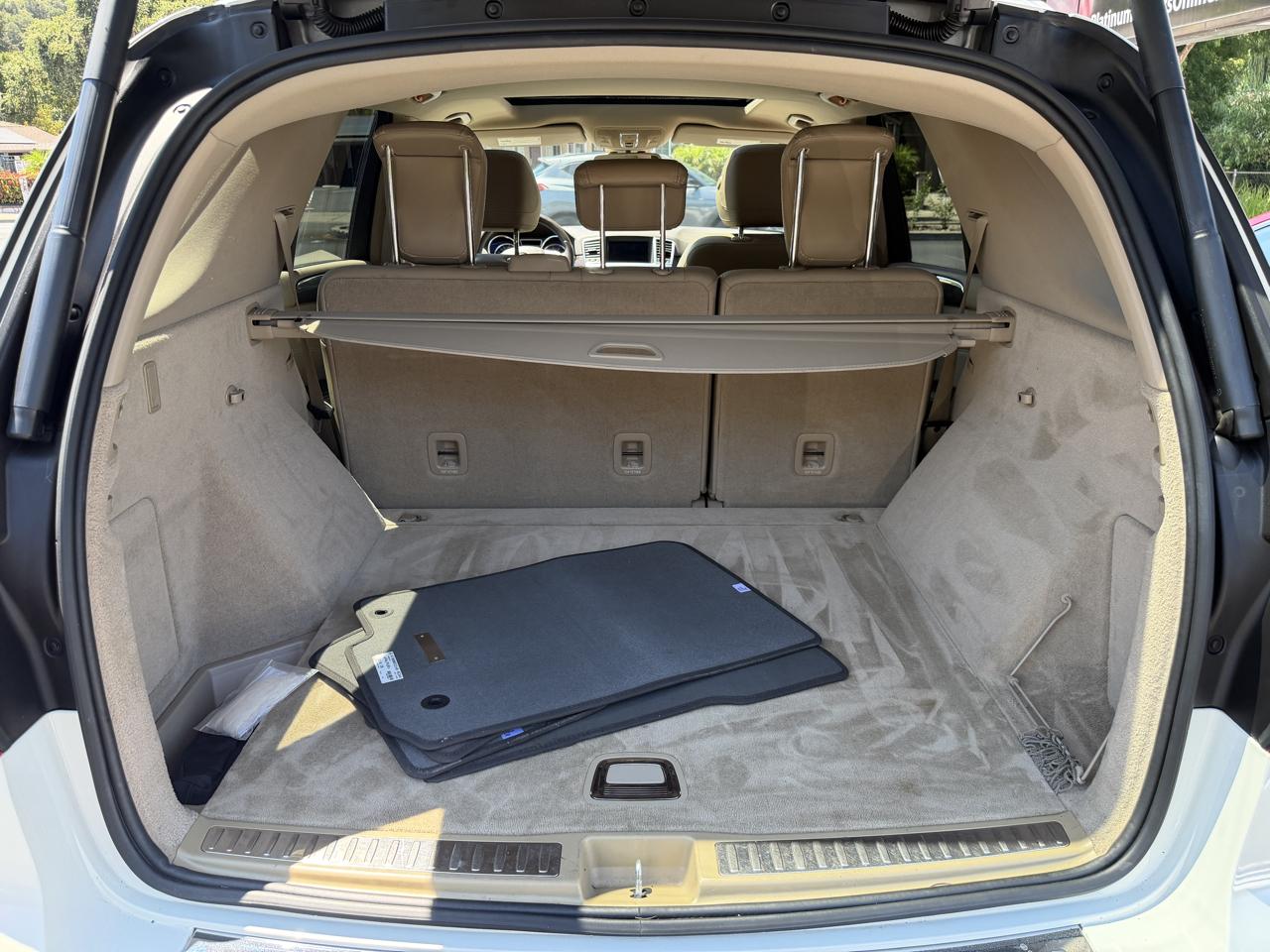 Mercedes-Benz M-Class  2013