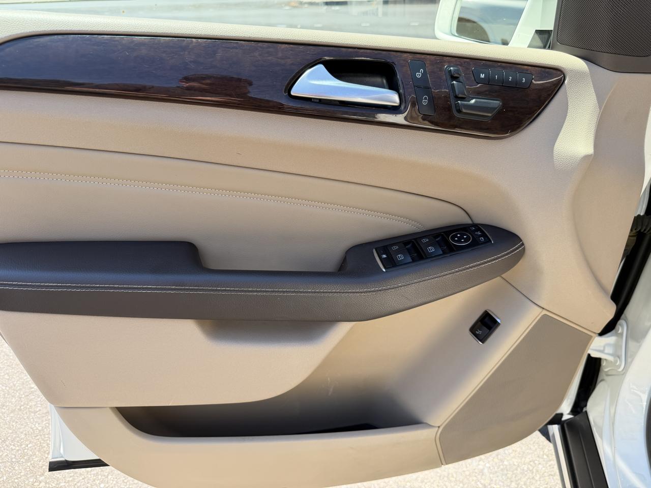 Mercedes-Benz M-Class  2013