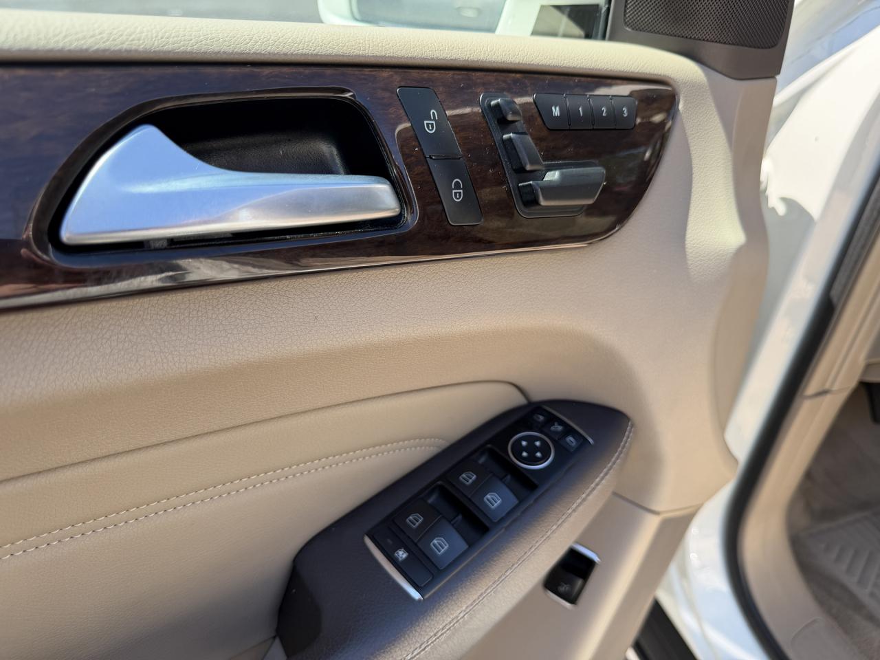 Mercedes-Benz M-Class  2013