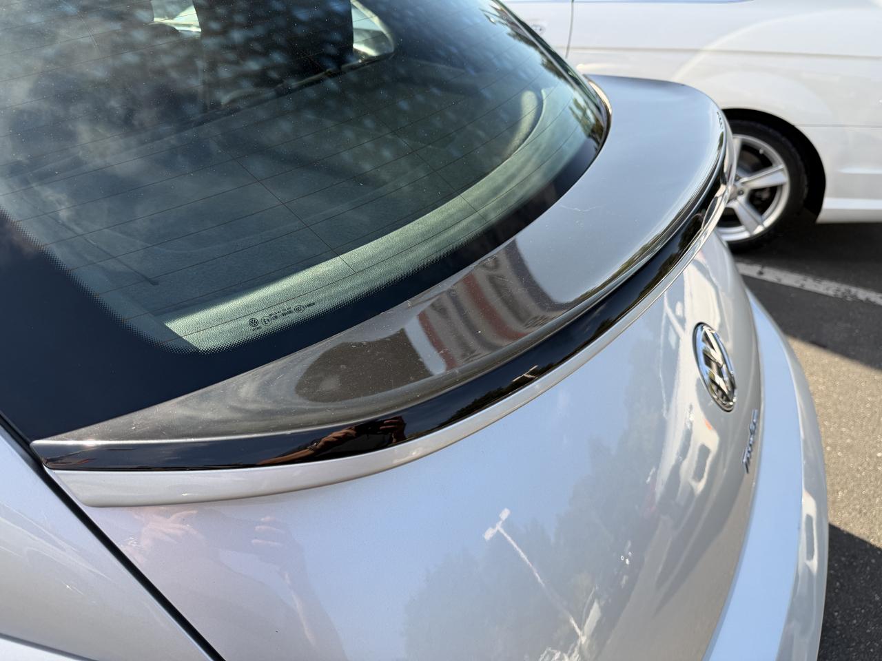 Volkswagen Beetle Coupe 2dr DSG 2.0T Turbo PZEV 2013