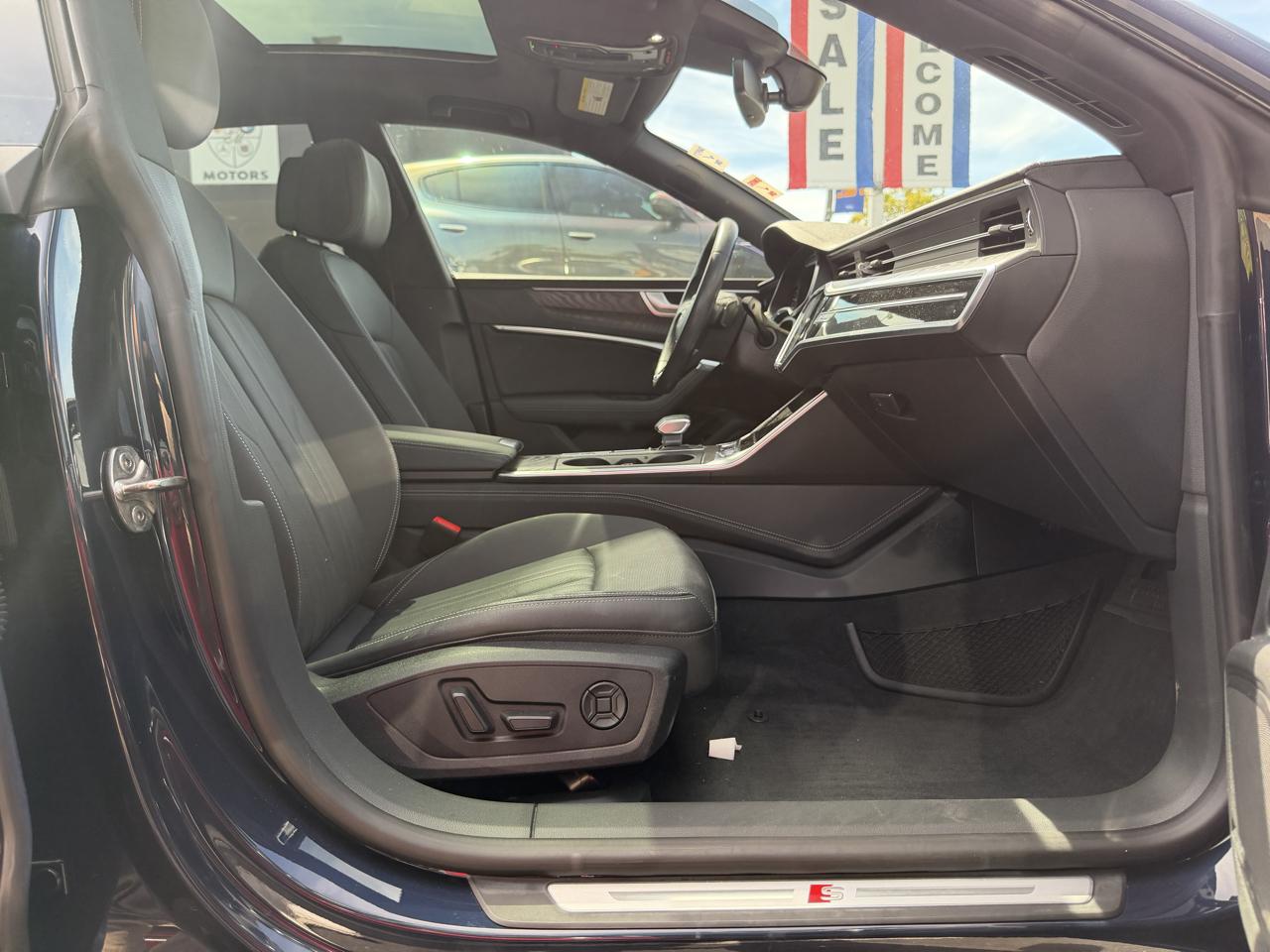 Audi A7  2021