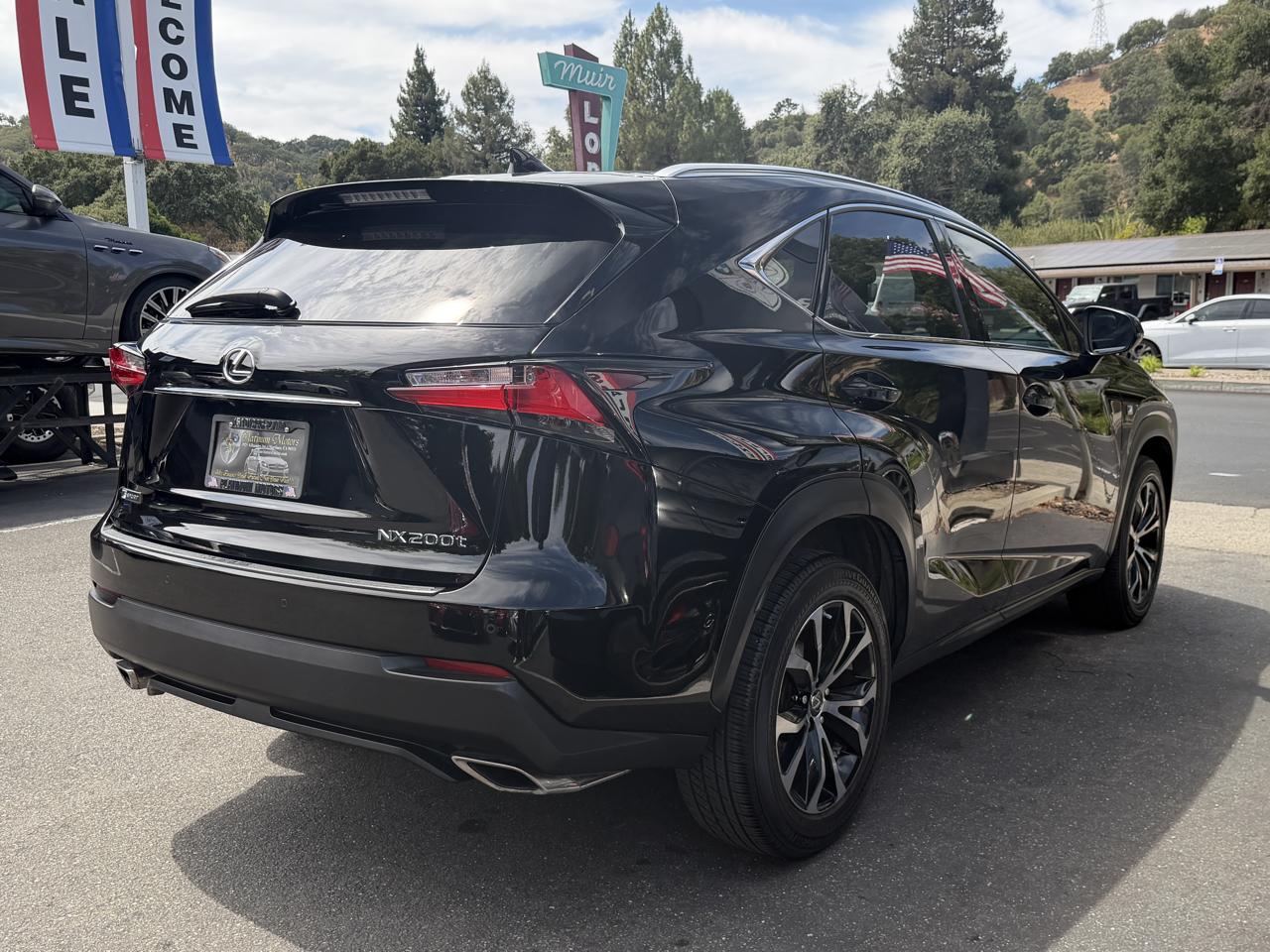 Lexus NX 200t FWD 4dr 2015