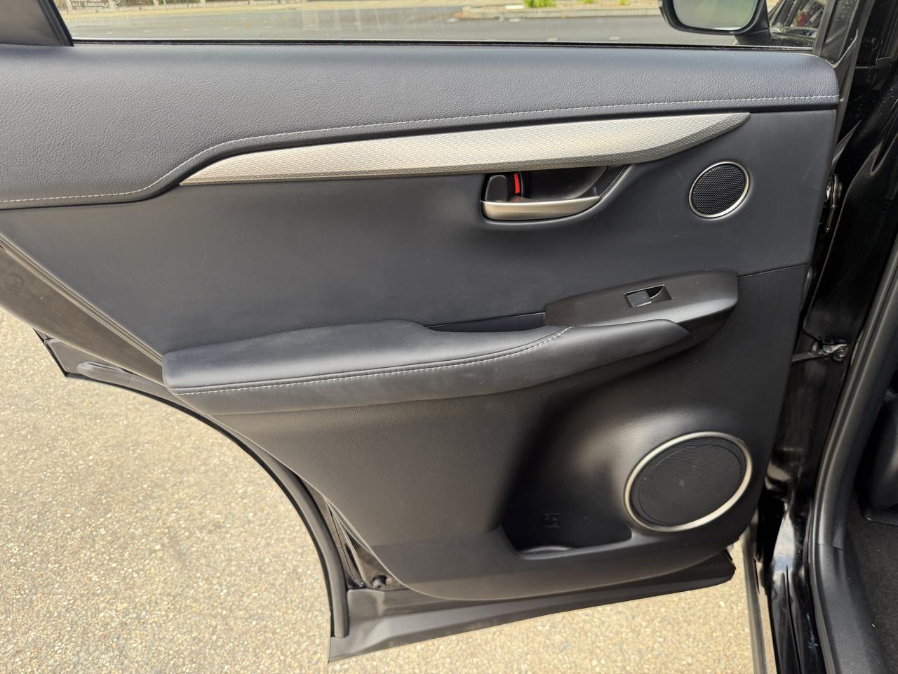 Lexus NX 200t FWD 4dr 2015