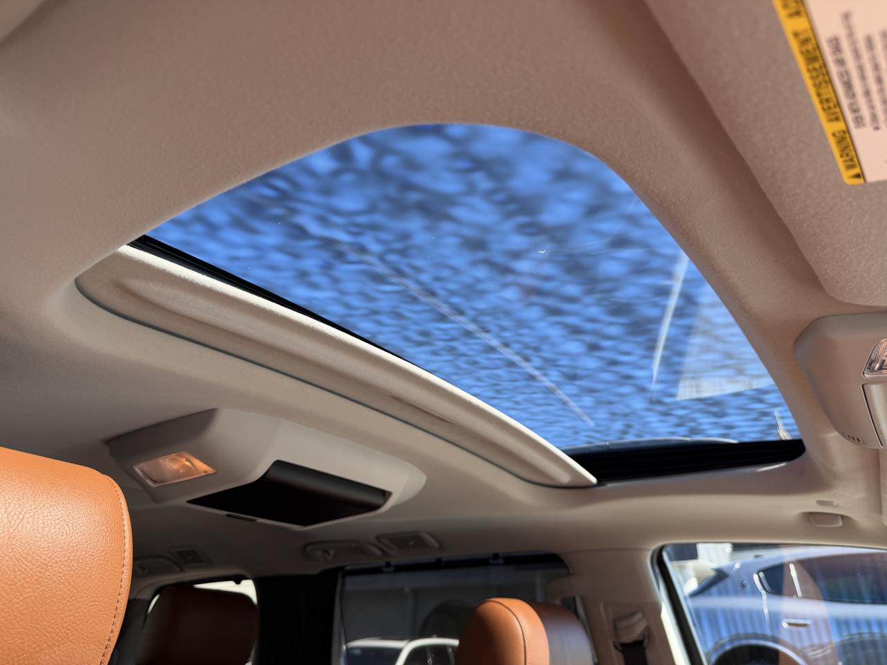 Toyota Sequoia  2021