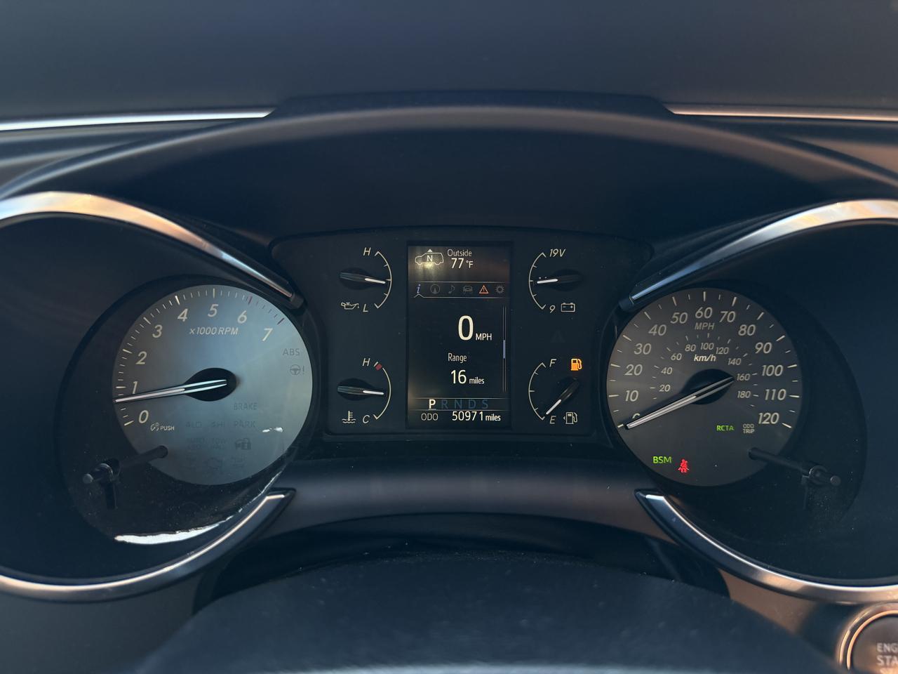Toyota Sequoia  2021