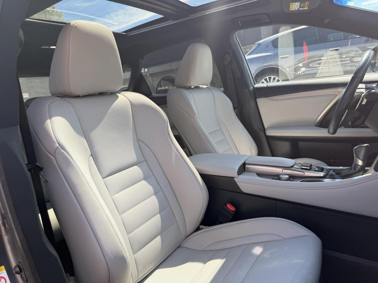 Lexus RX  2017