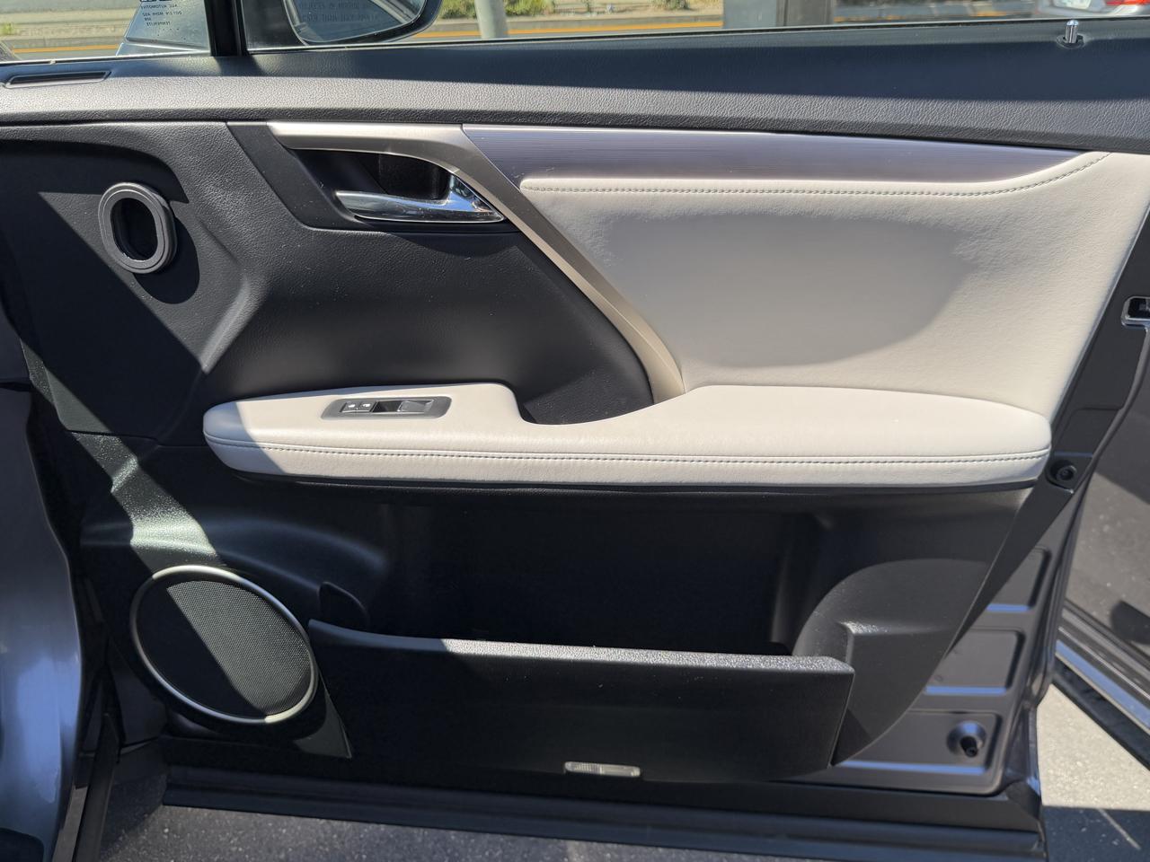 Lexus RX  2017