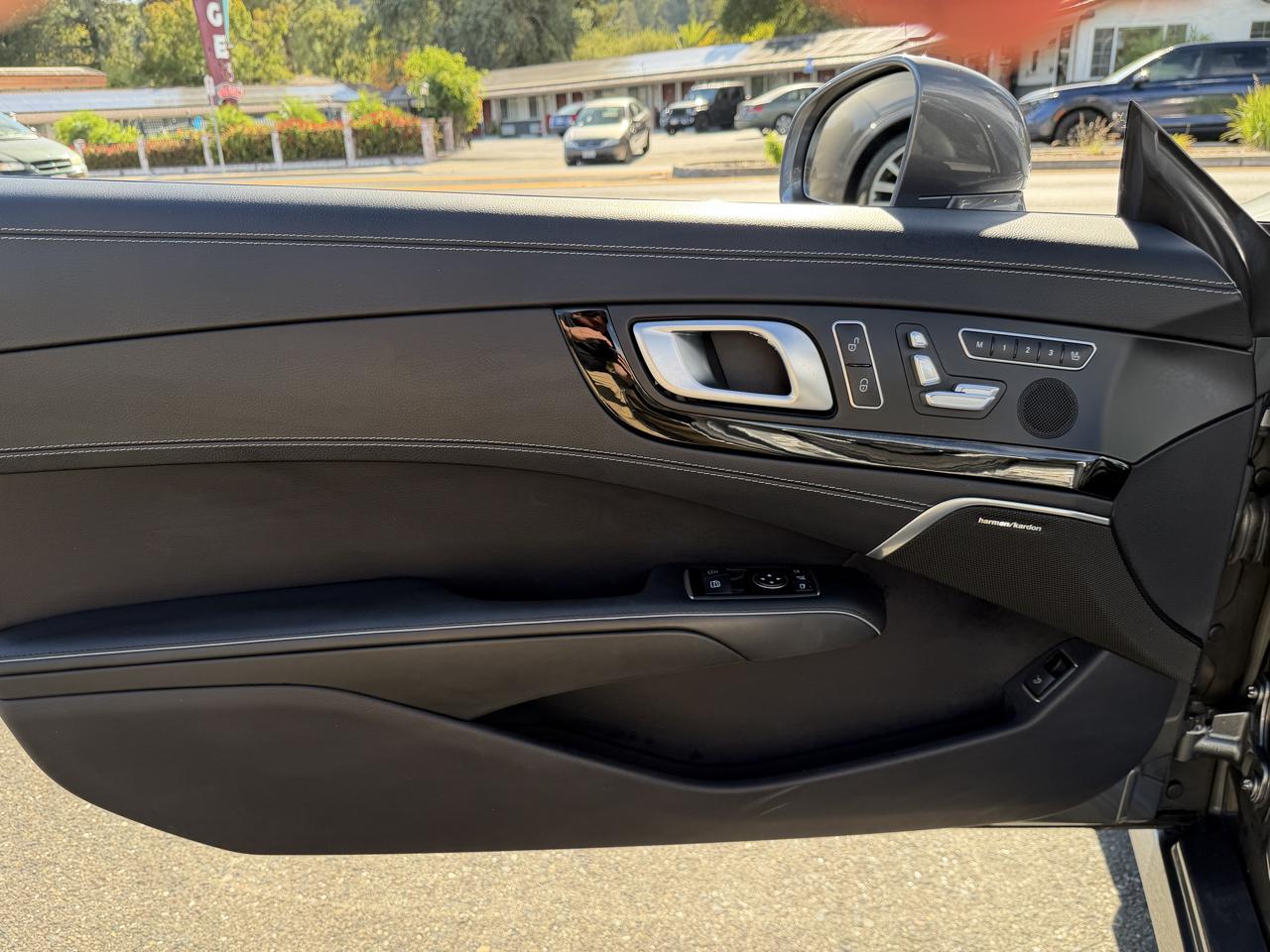Mercedes-Benz SL  2016