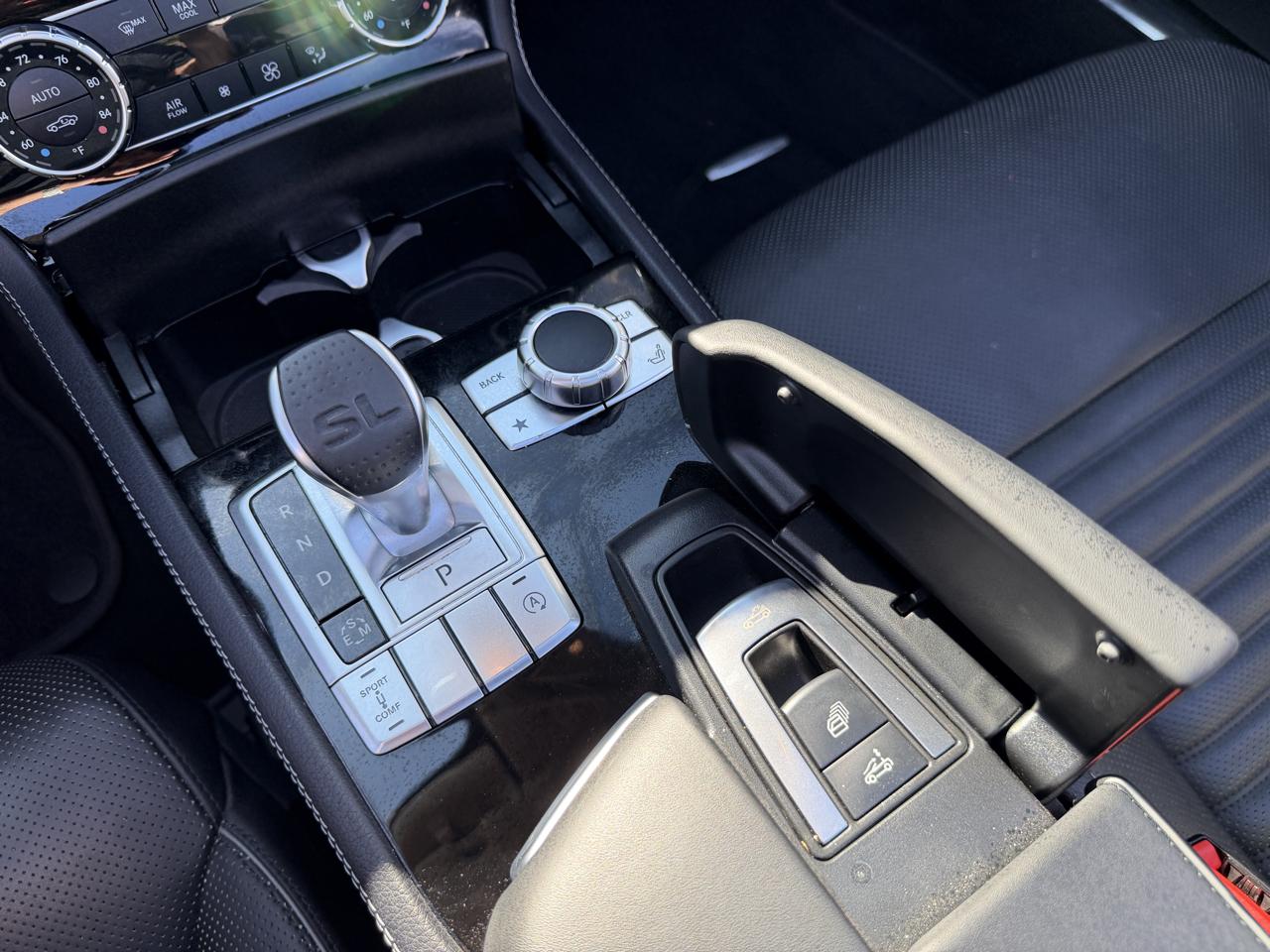 Mercedes-Benz SL  2016