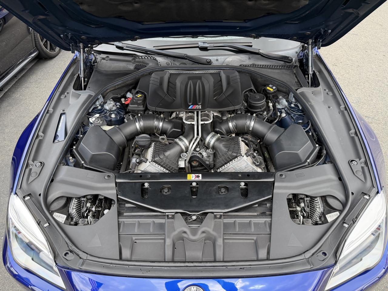BMW M6  2019