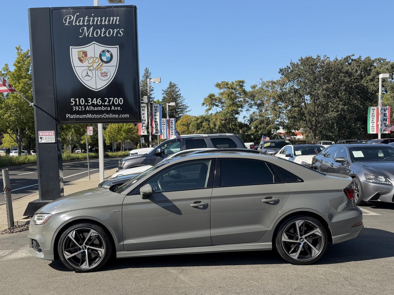 Audi A3 Sedan S line Premium 45 TFSI quattro 2020