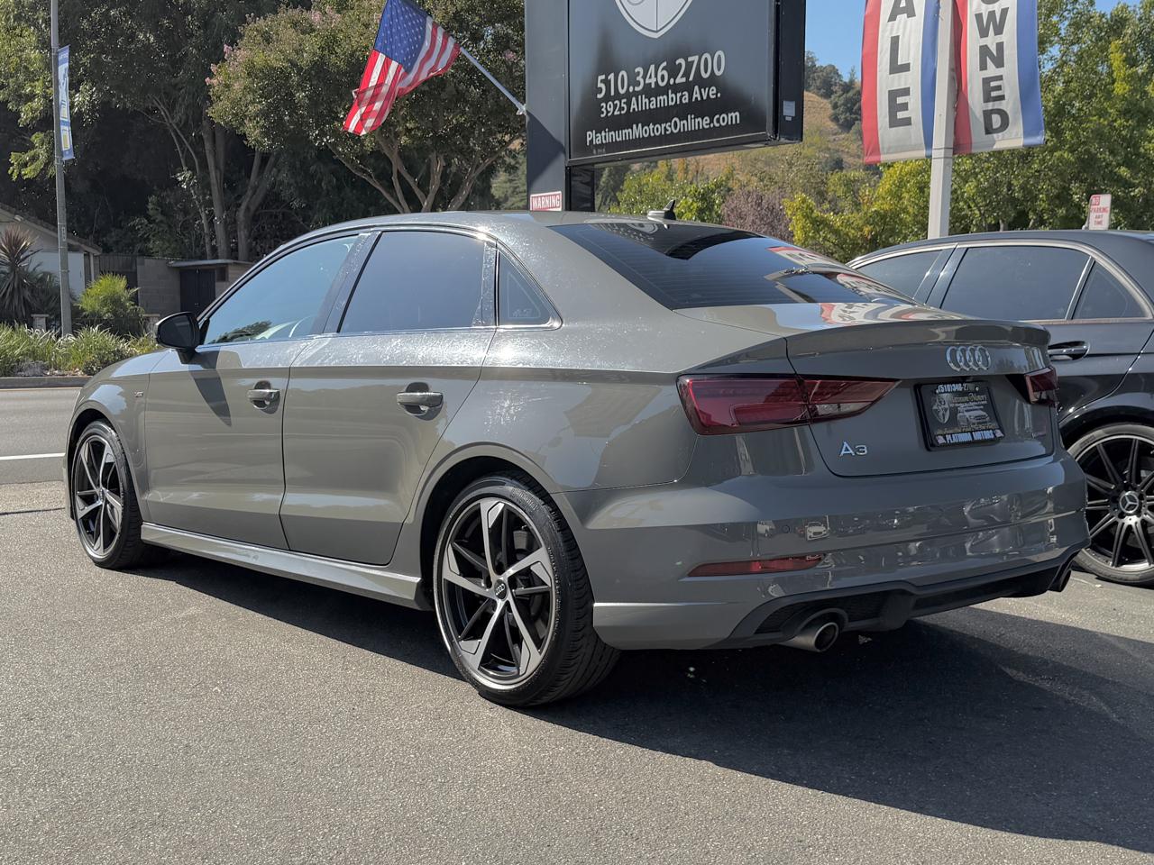 Audi A3 Sedan S line Premium 45 TFSI quattro 2020