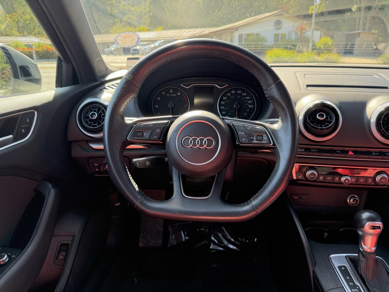 Audi A3 Sedan S line Premium 45 TFSI quattro 2020