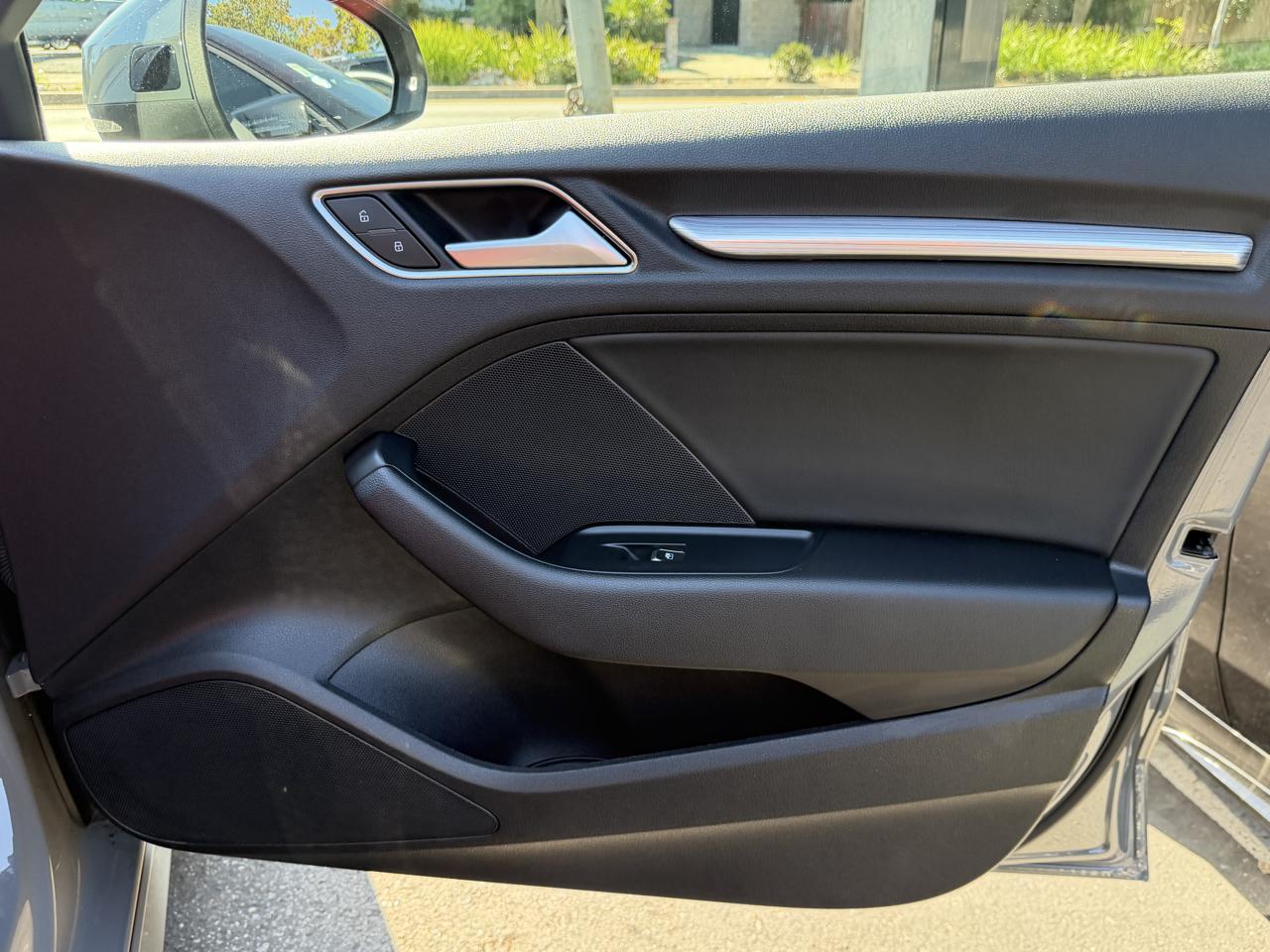Audi A3 Sedan S line Premium 45 TFSI quattro 2020