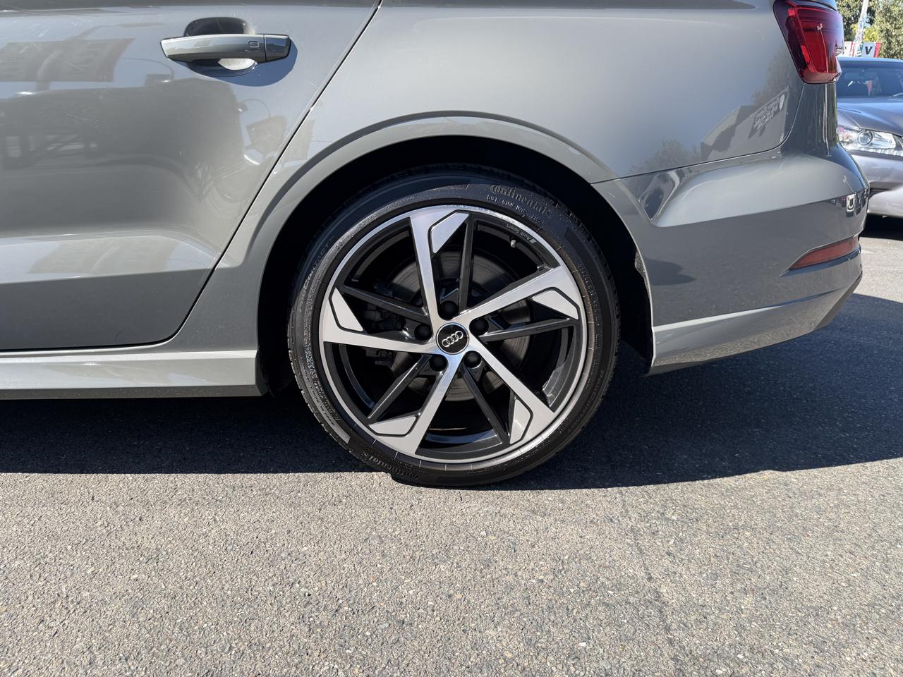 Audi A3 Sedan S line Premium 45 TFSI quattro 2020