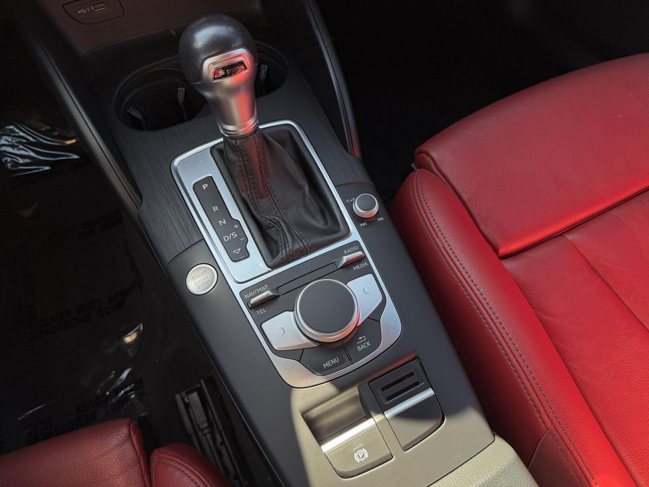 Audi A3 Sedan S line Premium 45 TFSI quattro 2020