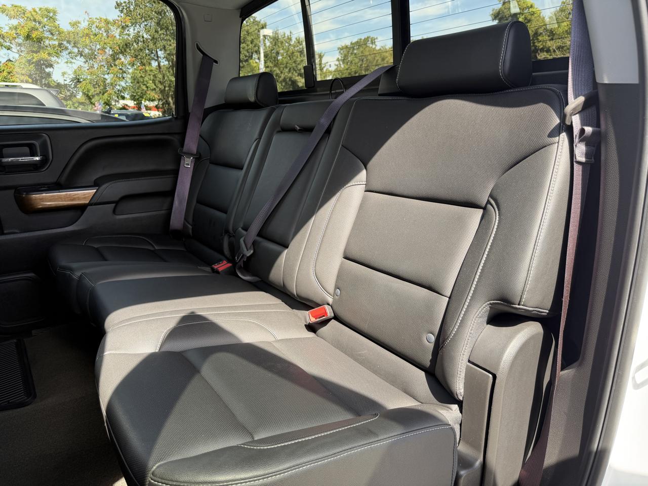 Chevrolet Silverado 1500 4WD Crew Cab 143.5" LTZ w/1LZ 2017