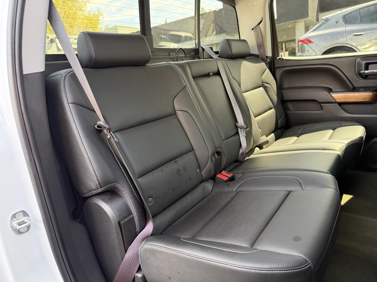 Chevrolet Silverado 1500 4WD Crew Cab 143.5" LTZ w/1LZ 2017