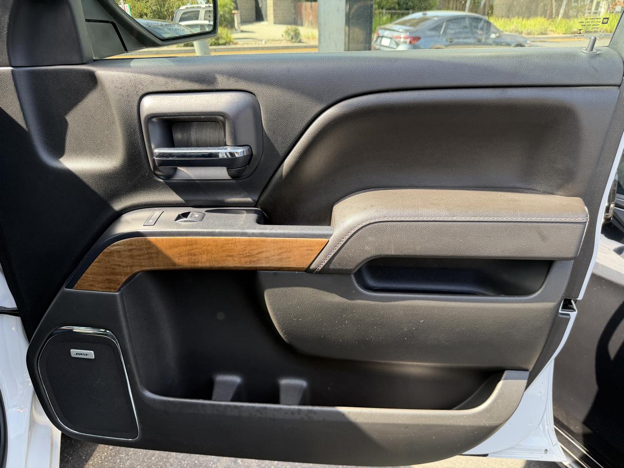 Chevrolet Silverado 1500 4WD Crew Cab 143.5" LTZ w/1LZ 2017