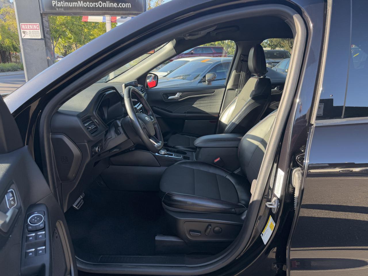 Ford Escape ST-Line Select  Hybrid AWD 2024