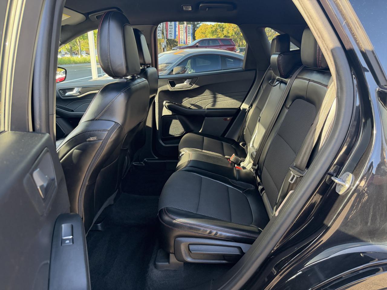 Ford Escape ST-Line Select  Hybrid AWD 2024