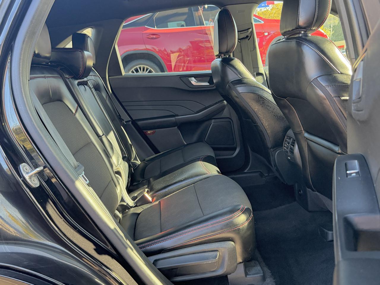 Ford Escape ST-Line Select  Hybrid AWD 2024