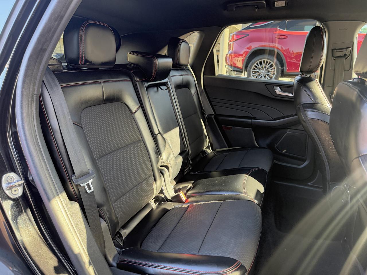 Ford Escape ST-Line Select  Hybrid AWD 2024
