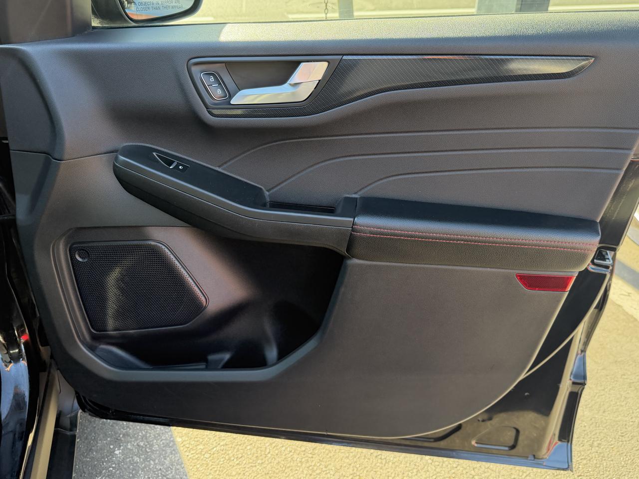 Ford Escape ST-Line Select  Hybrid AWD 2024