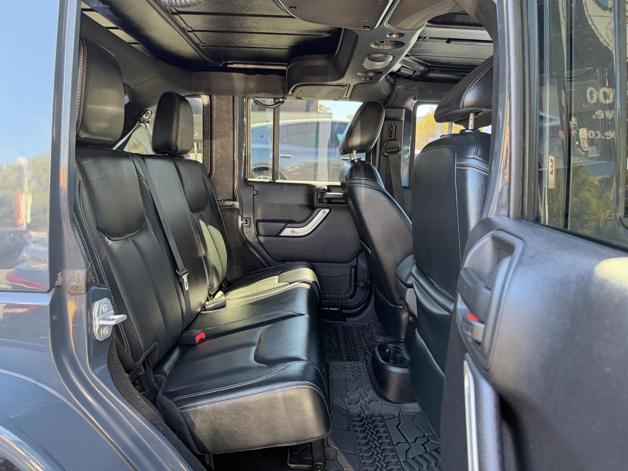 Jeep Wrangler Unlimited  2016