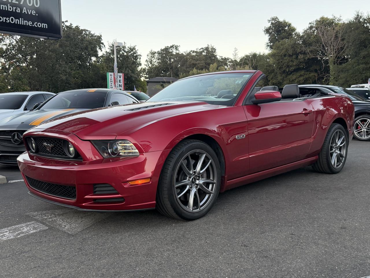 Ford Mustang  2013